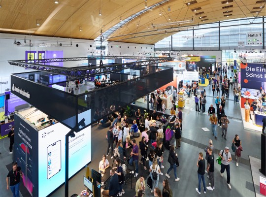 Blick in die Messehalle 