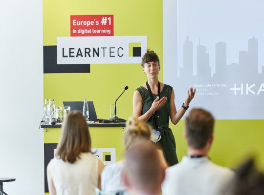 An expert gives a presentation 