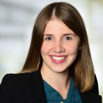 Portrait Rebecca Hoferer