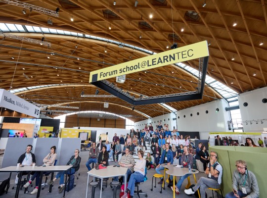 Blick in die dm-arena mit dem Forum school@LEARNTEC